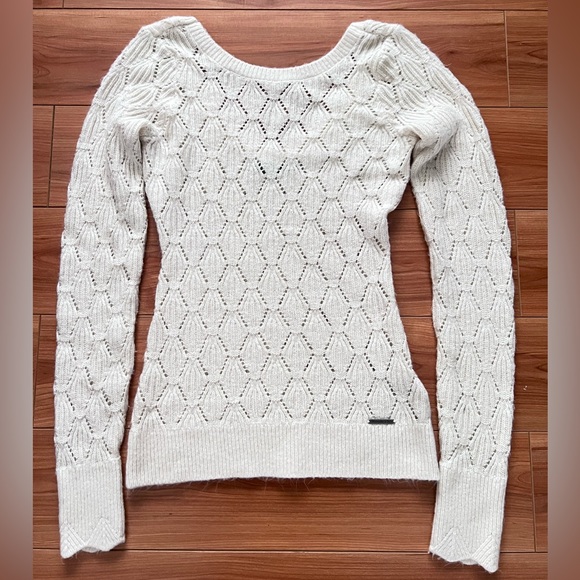 Abercrombie & Fitch Sweaters - ABERCROMBIE & FITCH scoop back sweater